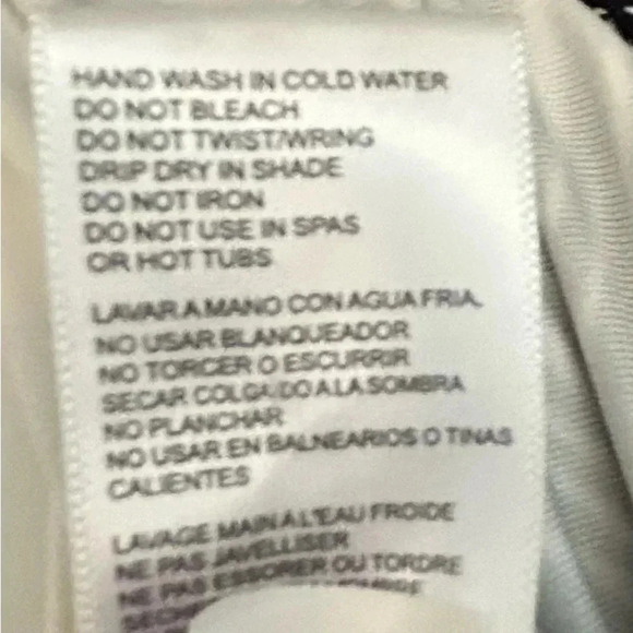 Michael Kors MICHAEL black & white haulter swimsuit ☀️ - Picture 11 of 12